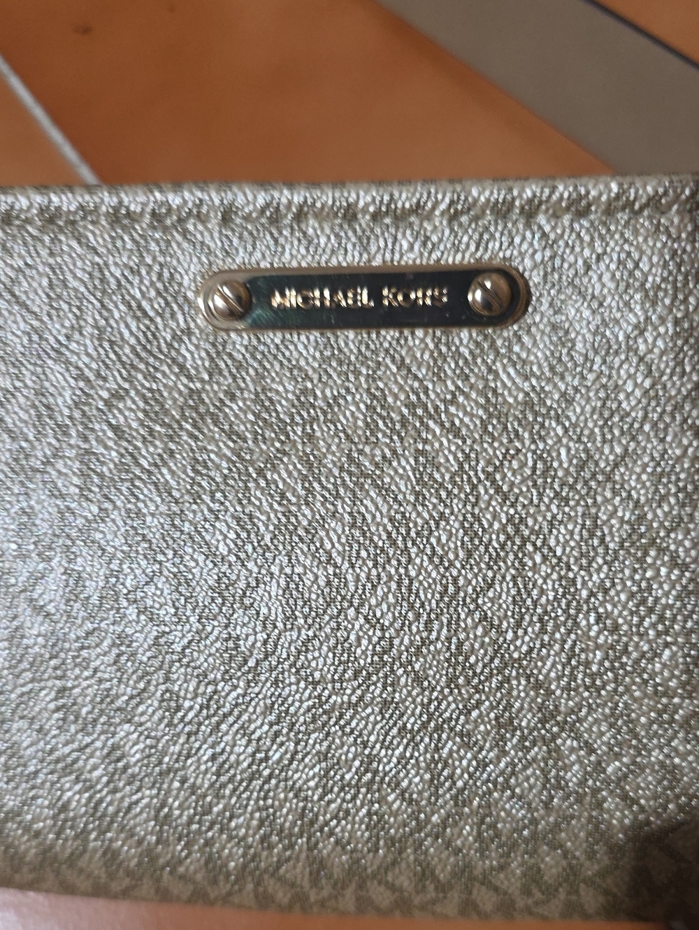 MICHAEL KORS SIGNATURE LOGO BELT BAG SIZE S/M NWOT - Picture 2 of 6